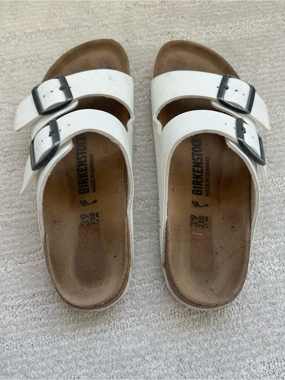 Birkenstock White Arizona Women’s Sandals